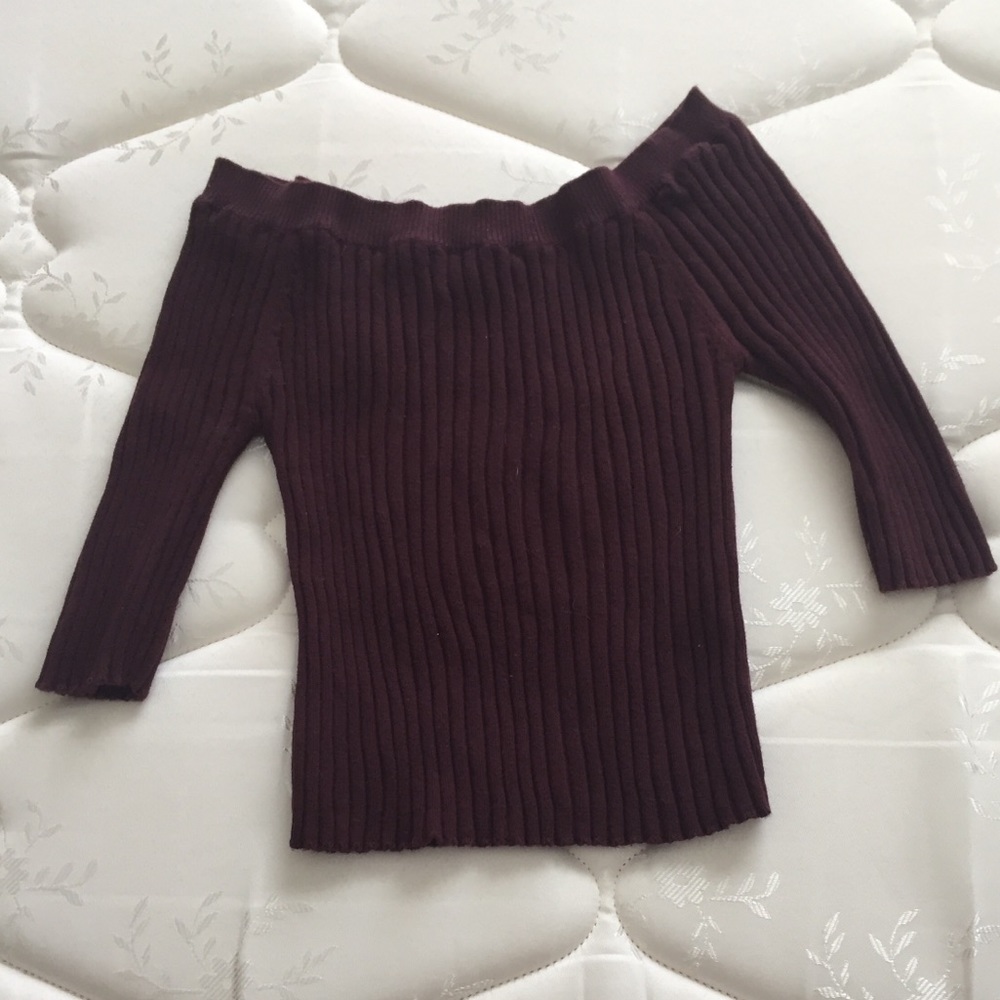 Kendall&Kylie Maroon Crop Top